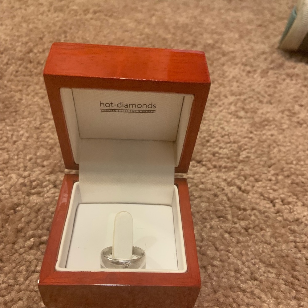 Ladies Ring